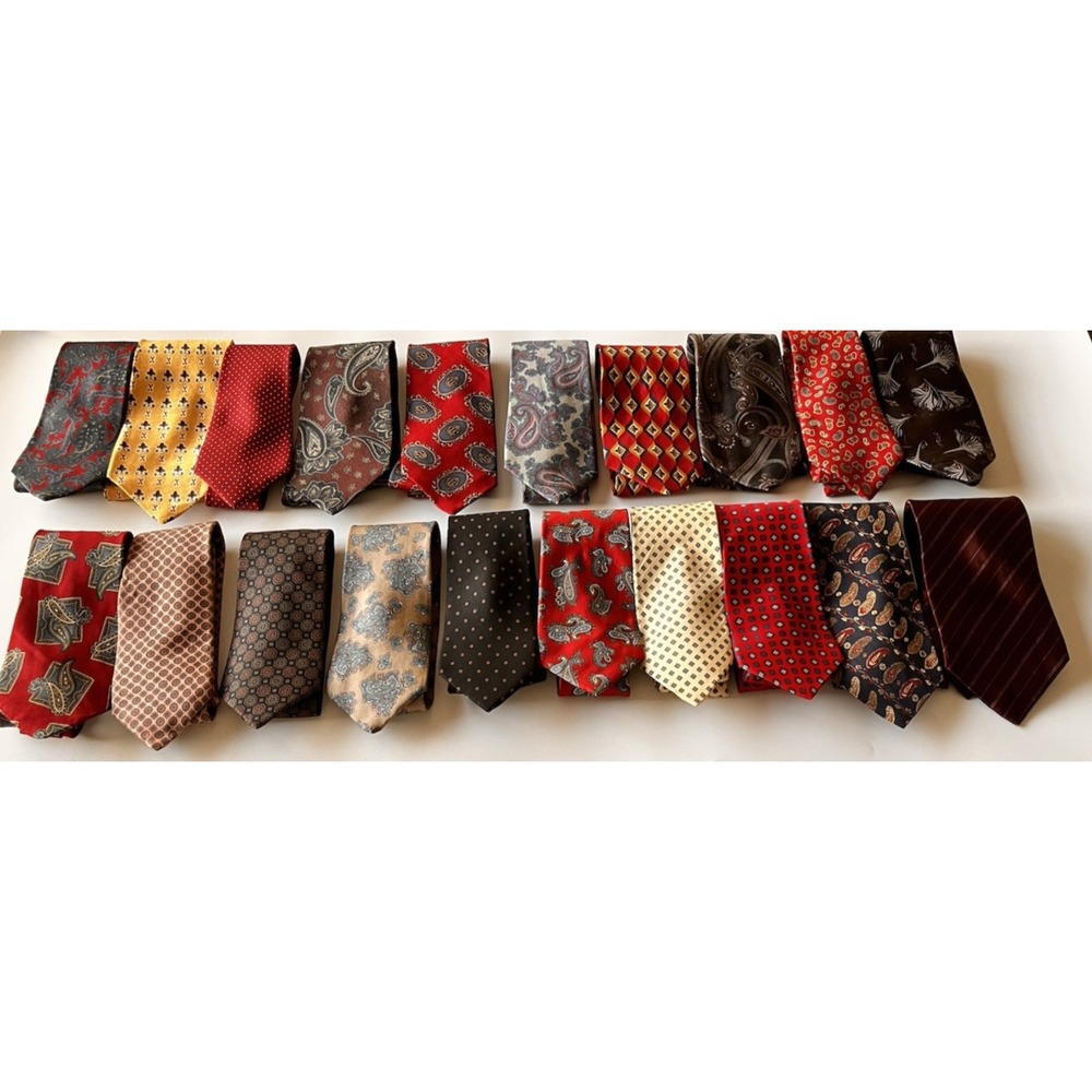 Vintage Men's SILK Ties Lot Of 20 - Classic Paisley Geometric Polka Dot Variety